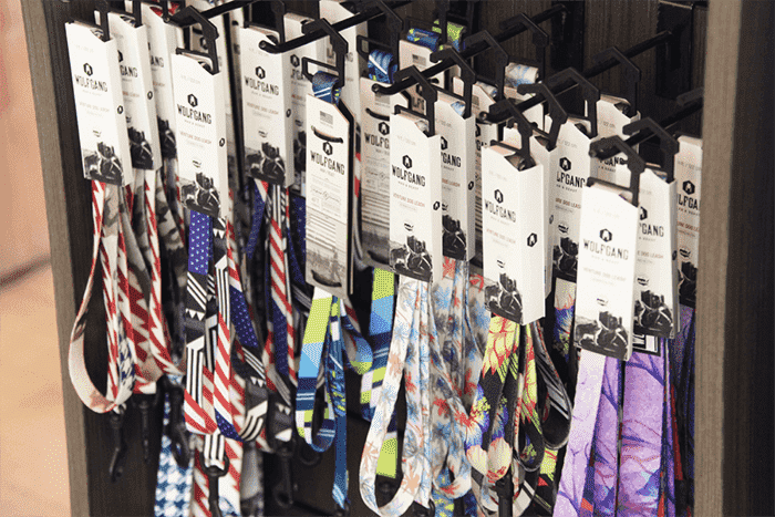 伊豆周辺では、なかなか手に入れにくい愛犬グッズも豊富にご用意。実用性を重視した厳選のグッズばかりです。